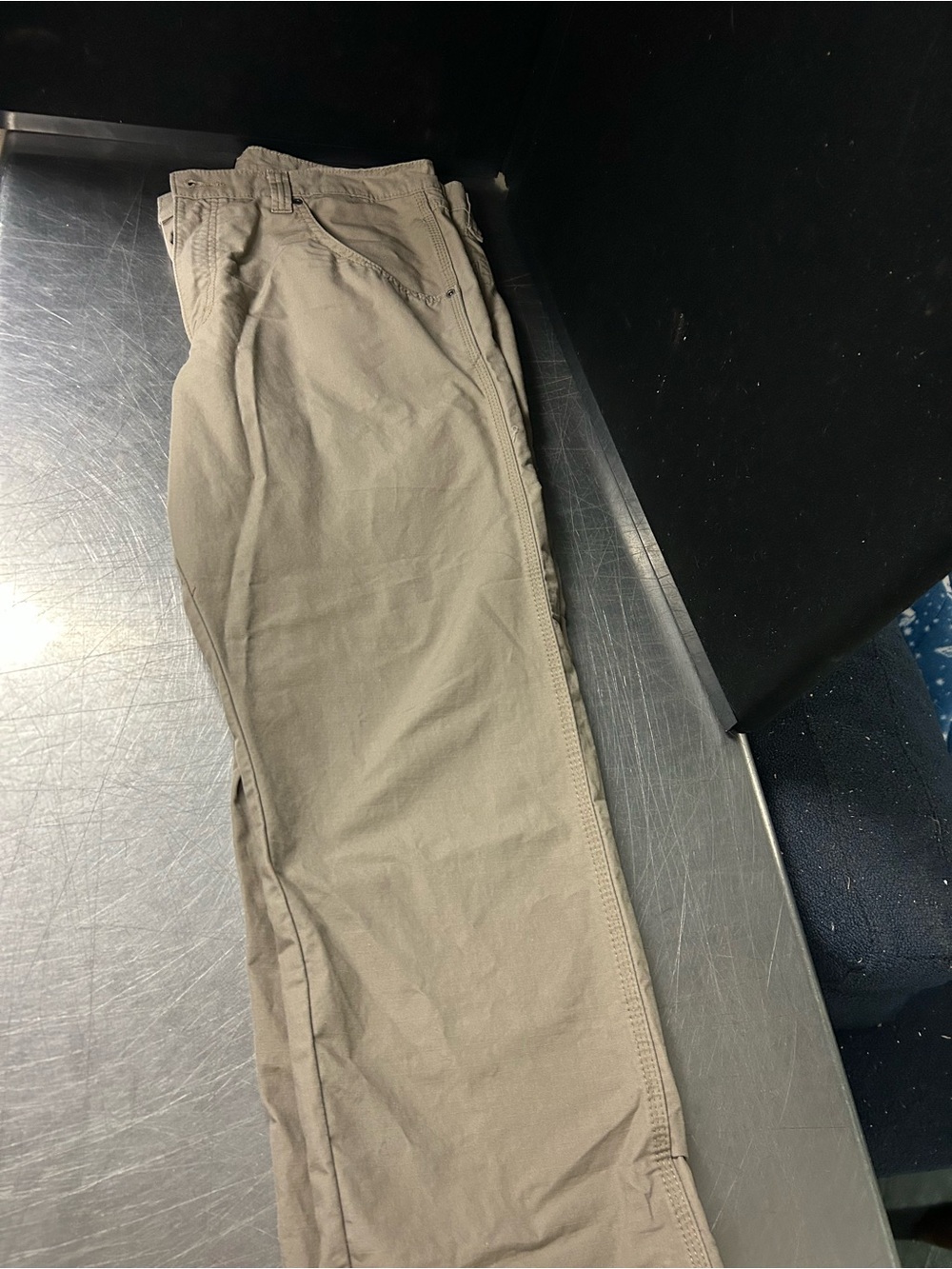 Wrangler Work Pants 38x30 - Picture 7 of 9